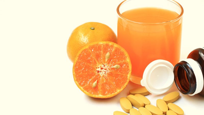 متخصص تغذیه تهران | مصرف زیاد ویتامین‌ها چه عوارضی دارد؟ | مریم سبکتکین | رژیم آنلاین