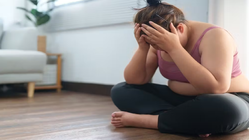 متخصص تغذیه تهران | رژیم غذایی آنلاین | دکتر مریم سبکتکین | استرس منجر به افزایش وزن