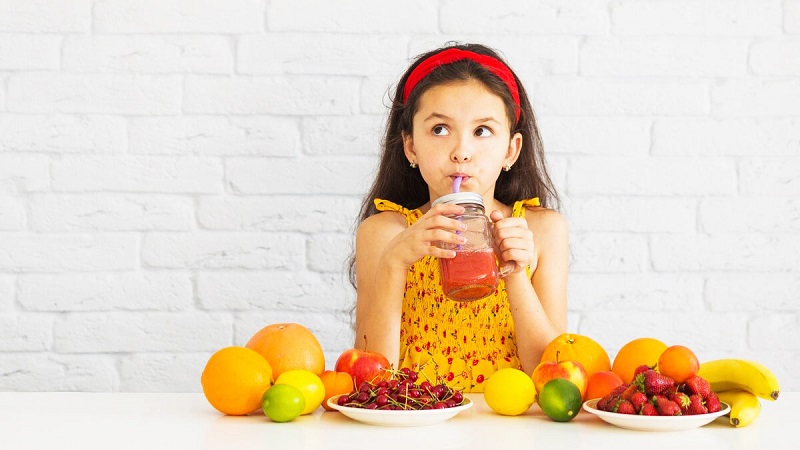 متخصص تغذیه تهران | رژیم غذایی آنلاین | دکتر مریم سبکتکین | شایع‌ترین کمبود های تغذیه‌ای در کودکان از زبان دکتر مریم سبکتکین