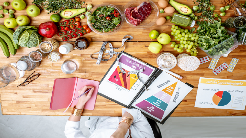 متخصص تغذیه تهران | رژیم غذایی آنلاین | دکتر مریم سبکتکین | برنامه‌های غذایی ویژه برای نیازهای خاص در بیماران مبتلا به سرطان