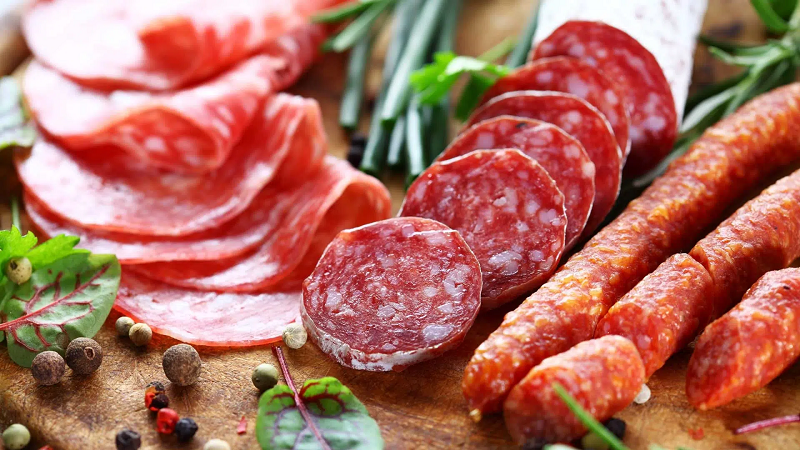 متخصص تغذیه تهران | گوشت فرآوری شده